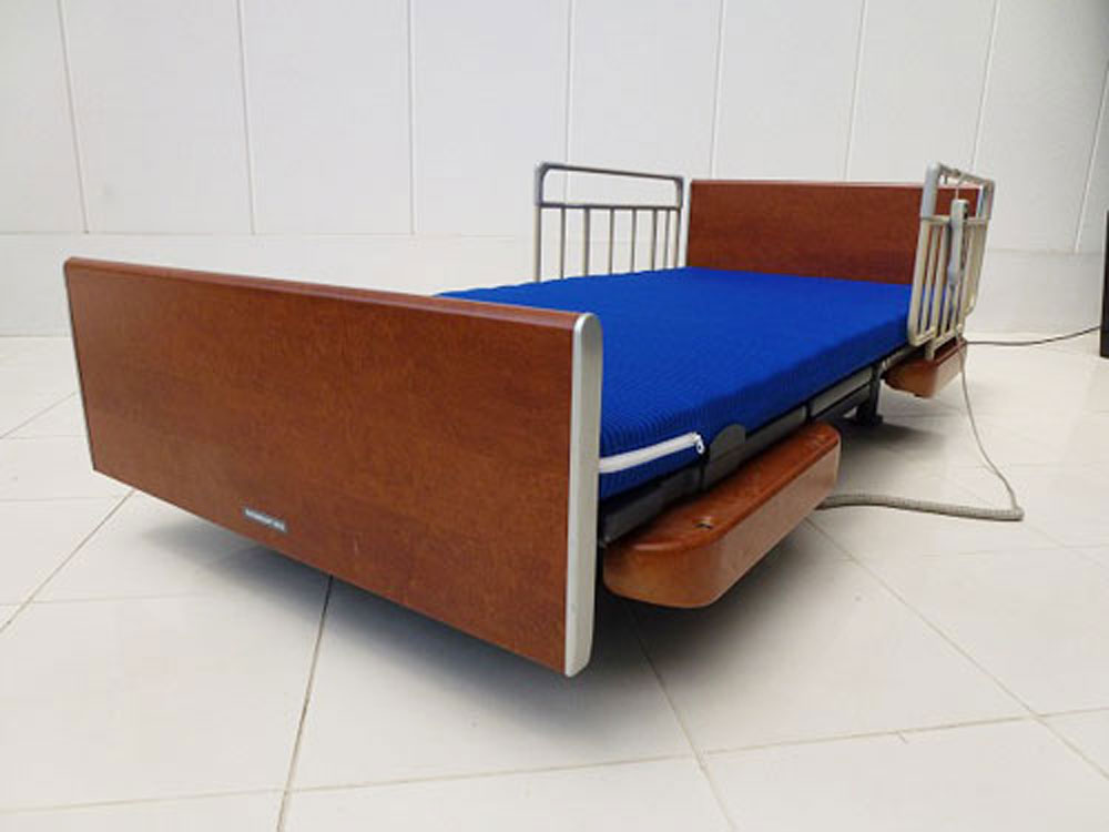 中古介護ベッド