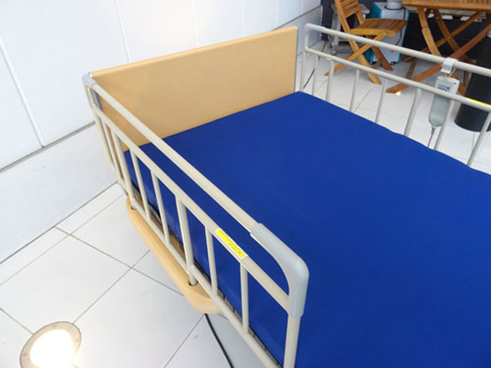 中古介護ベッド