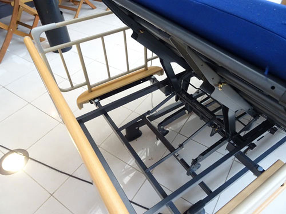 中古介護ベッド