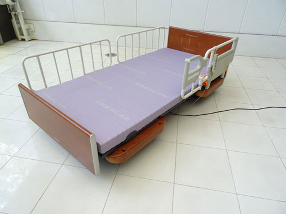 中古介護ベッド