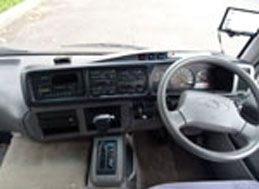 マイクロバス レンタル