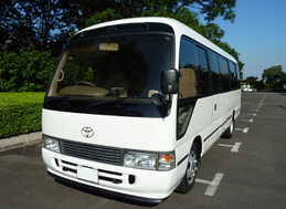 マイクロバス レンタル 