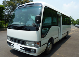 マイクロバス レンタル 