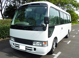 マイクロバス レンタル 