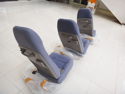 マイクロバス シート 架装 