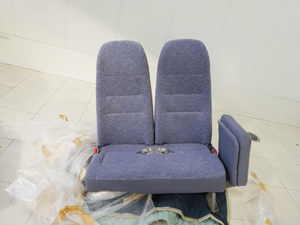 マイクロバス シート 架装 