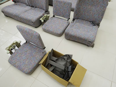 マイクロバス シート 架装 