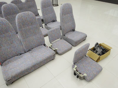 マイクロバス シート 架装 