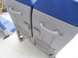 マイクロバス シート 架装 