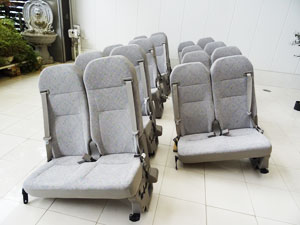 マイクロバス シート 架装 