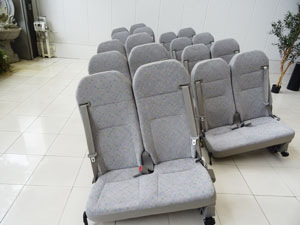 マイクロバス シート 架装 