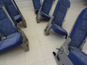 マイクロバス シート 架装 