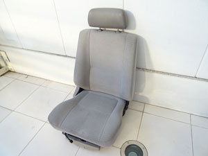 マイクロバス シート 架装 
