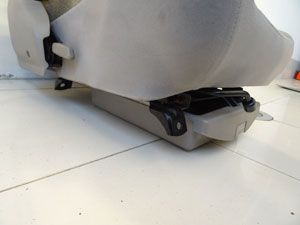 マイクロバス シート 架装 