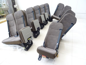 マイクロバス シート 架装 