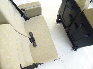 マイクロバス シート 架装 