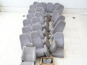 マイクロバス シート 架装 