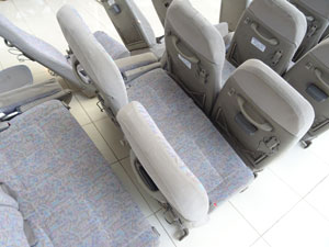 マイクロバス シート 架装 
