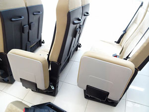 マイクロバス シート 架装 