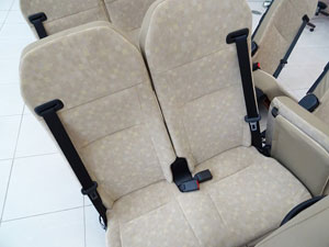 マイクロバス シート 架装 