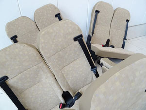 マイクロバス シート 架装 