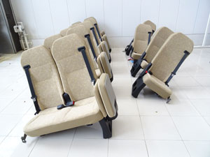 マイクロバス シート 架装 