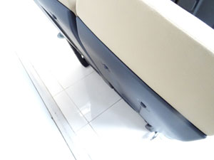 マイクロバス シート 架装 