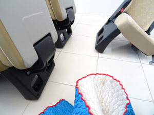 マイクロバス シート 架装 