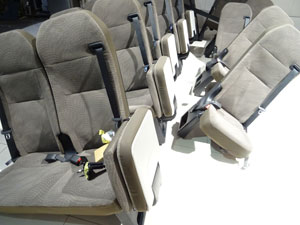 マイクロバス シート 架装 