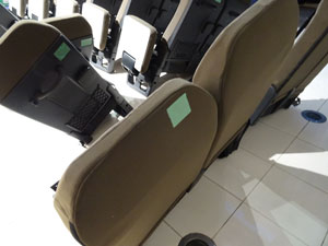 マイクロバス シート 架装 