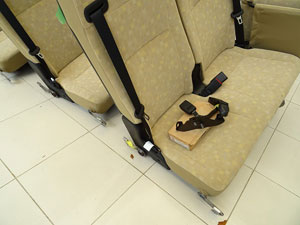 マイクロバス シート 架装 