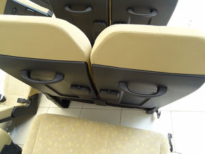 マイクロバス シート 架装 