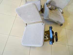 マイクロバス シート 架装 