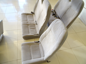 マイクロバス シート 架装 