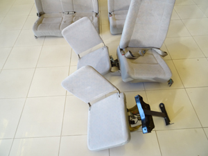 マイクロバス シート 架装 