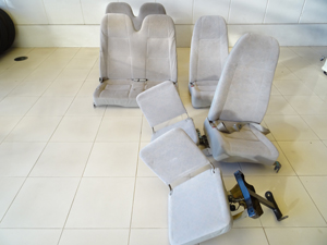 マイクロバス シート 架装 