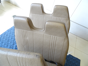 マイクロバス シート 架装 