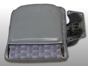 マイクロバス シート 架装 