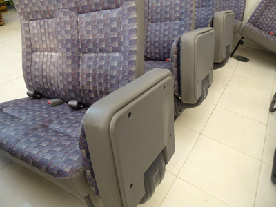 マイクロバス シート 架装 