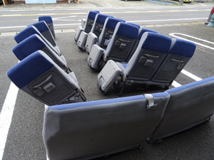 マイクロバス シート 架装 