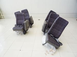 マイクロバス シート 架装 