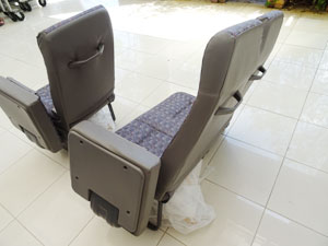 マイクロバス シート 架装 