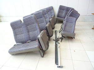 マイクロバス シート 架装 