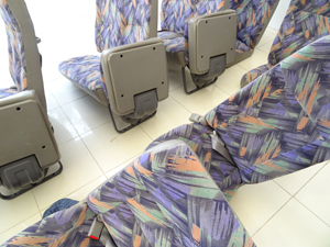 マイクロバス シート 架装 