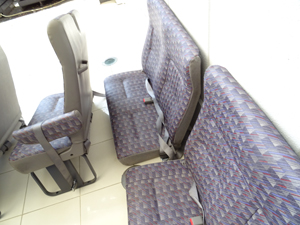 マイクロバス シート 架装 