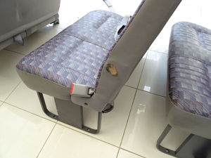 マイクロバス シート 架装 