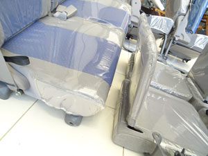 マイクロバス シート 架装 