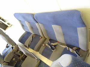 マイクロバス シート 架装 