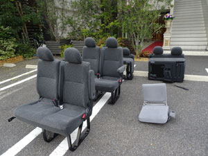 マイクロバス シート 架装 