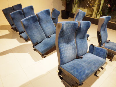 マイクロバス シート 架装 